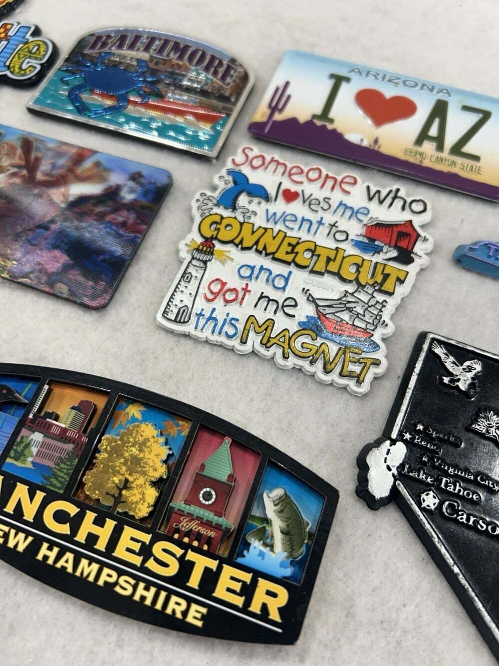 Lot of 14 Travel Souvenir Refrigerator Magnets USA States Cities Seattle Reno